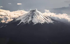 日本富士山喷发最新消息2022：富士山预计喷发时间什么时候？富士山近期喷发概率大吗